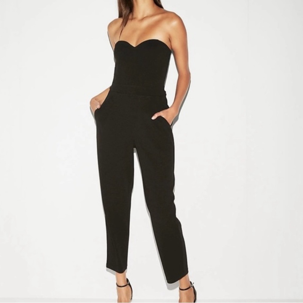 Express black strapless sweetheart cut v neck jumpsuit XS